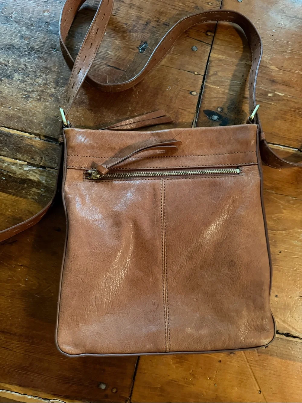 C&C California Tan Leather Crossbody Bag